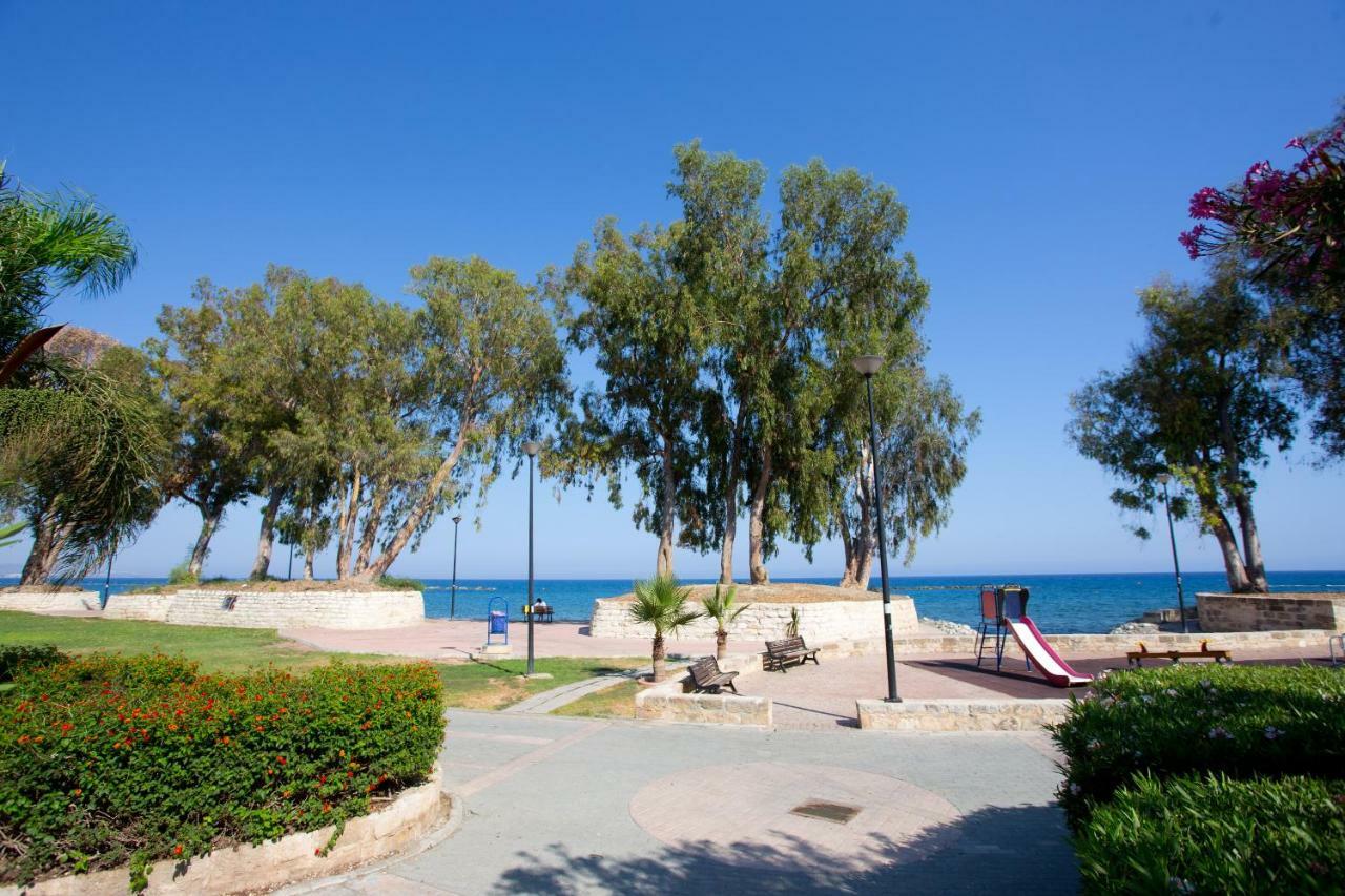 Galatex Beach Living By Trulycyprus Limassol Exterior photo