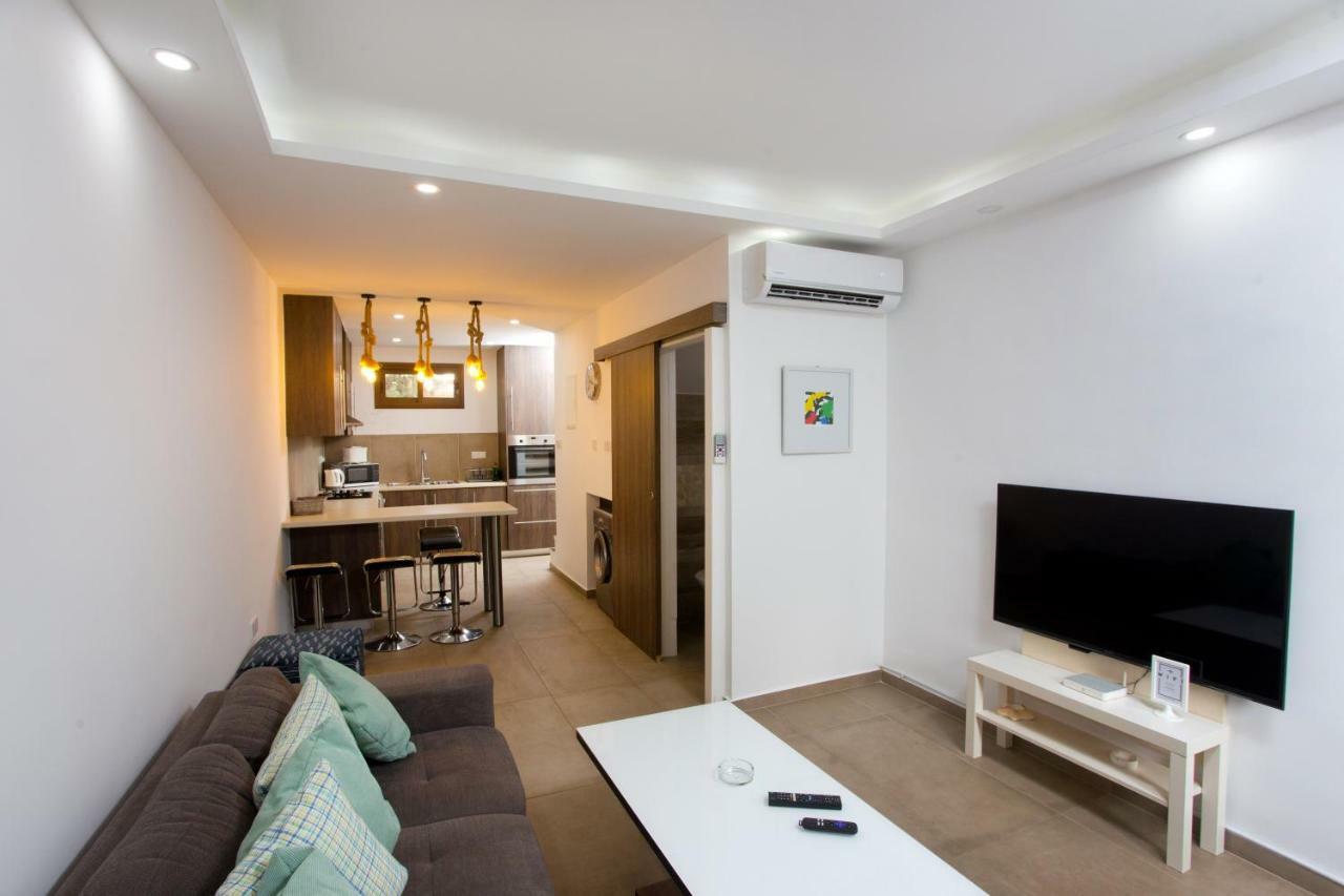 Galatex Beach Living By Trulycyprus Limassol Exterior photo